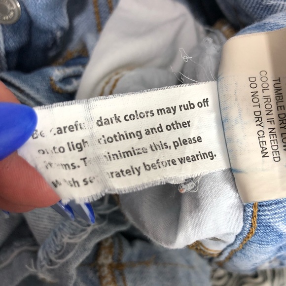 Brandy Melville High Rise Shorts - Picture 6 of 8